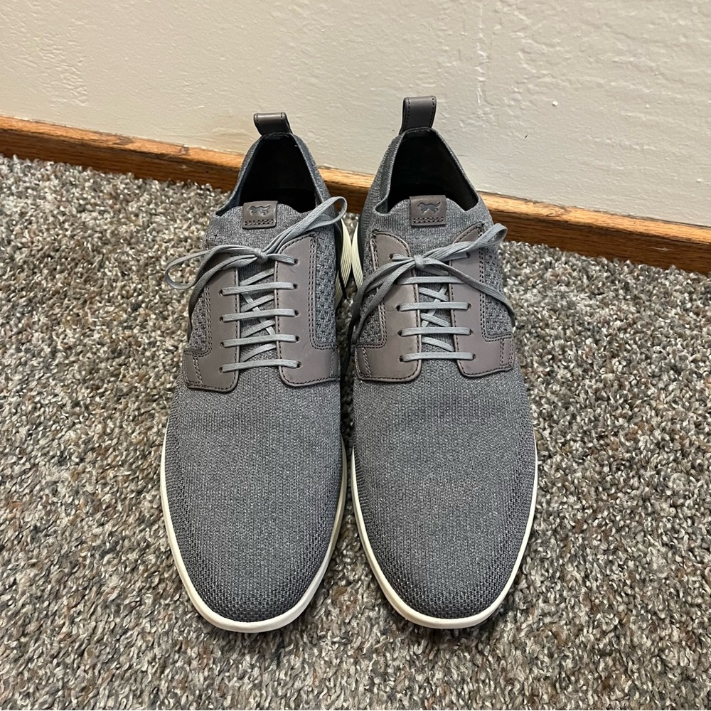 Wolf and Shepherd Men’s Dress Shoe